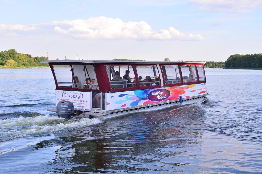 Hotel Mikorzyn Ślesin Eksteriør billede