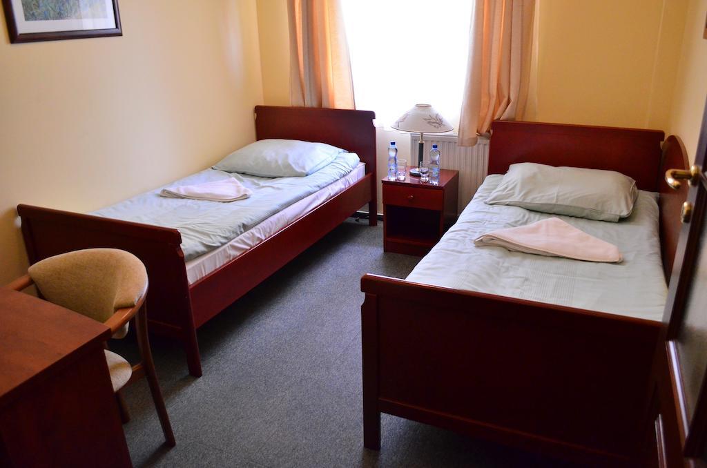 Hotel Mikorzyn Ślesin Værelse billede